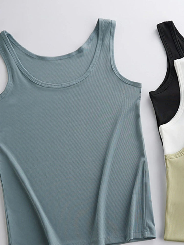 Plus Size Ribbed Scoop Neck Tank Top