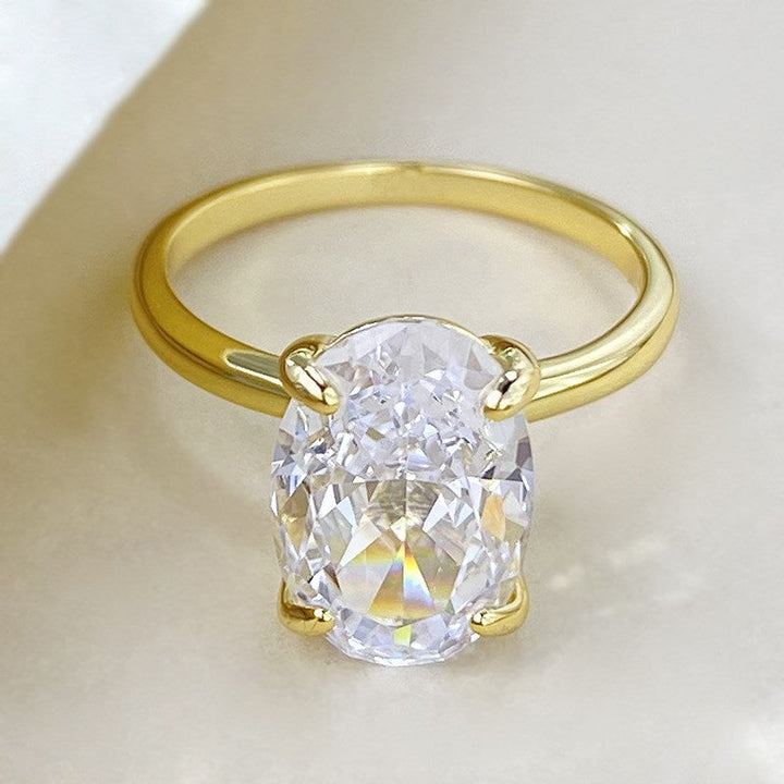 Oval Ring Female Four-claw Cold High Luxury