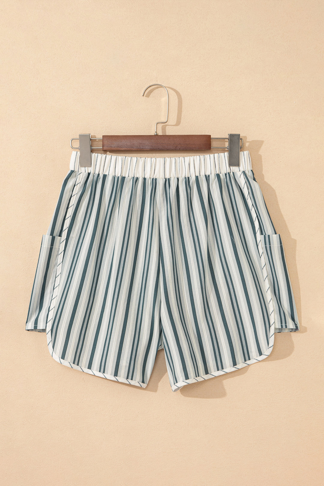 Gray Stripe Elastic Waist Cargo Pocket Casual Shorts
