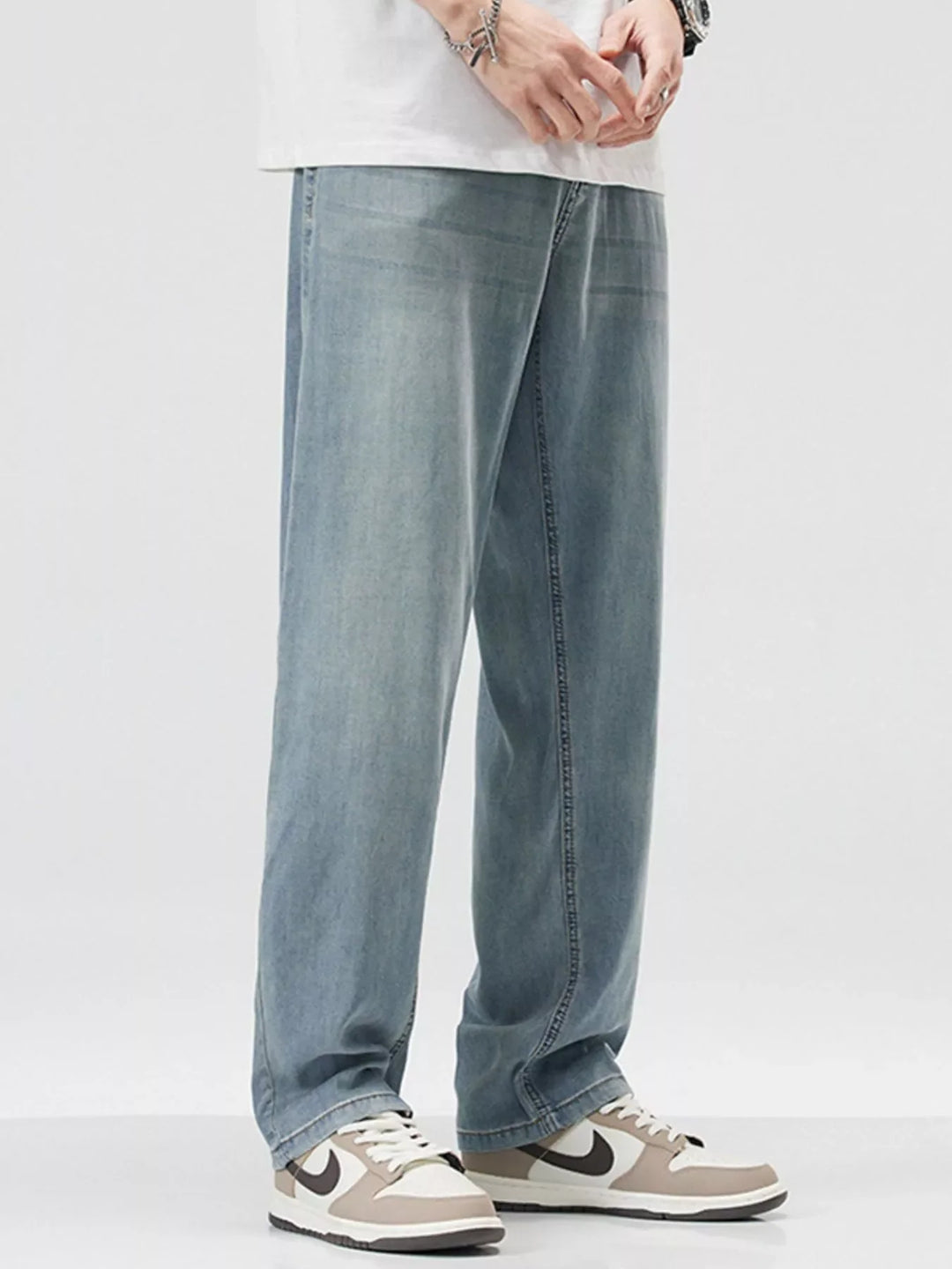 Men's Wide Leg Jeans