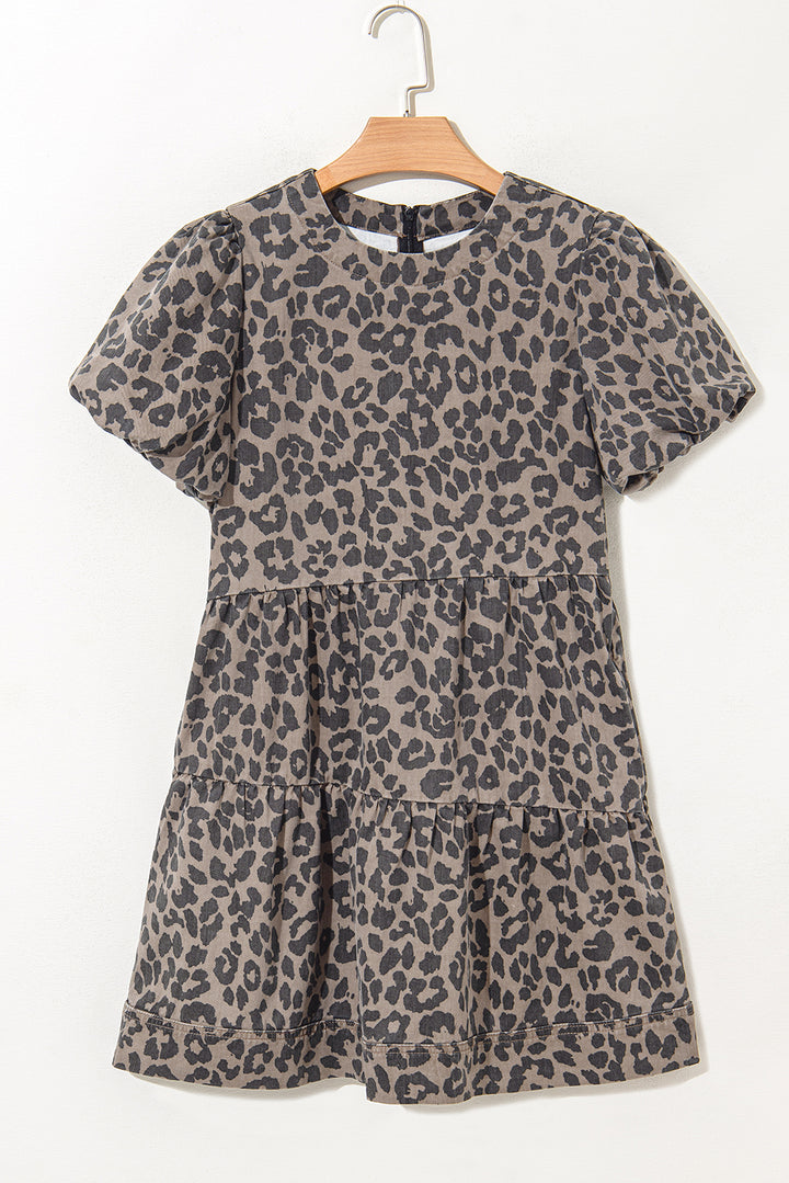 Mini-robe en jean marron à manches courtes bouffantes et imprimé léopard