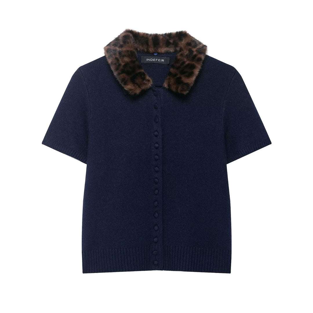Women Animal Print Neckline Knitted Coat
