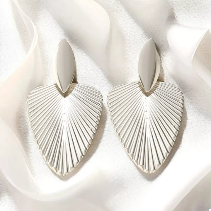 Alloy Textured Earrings