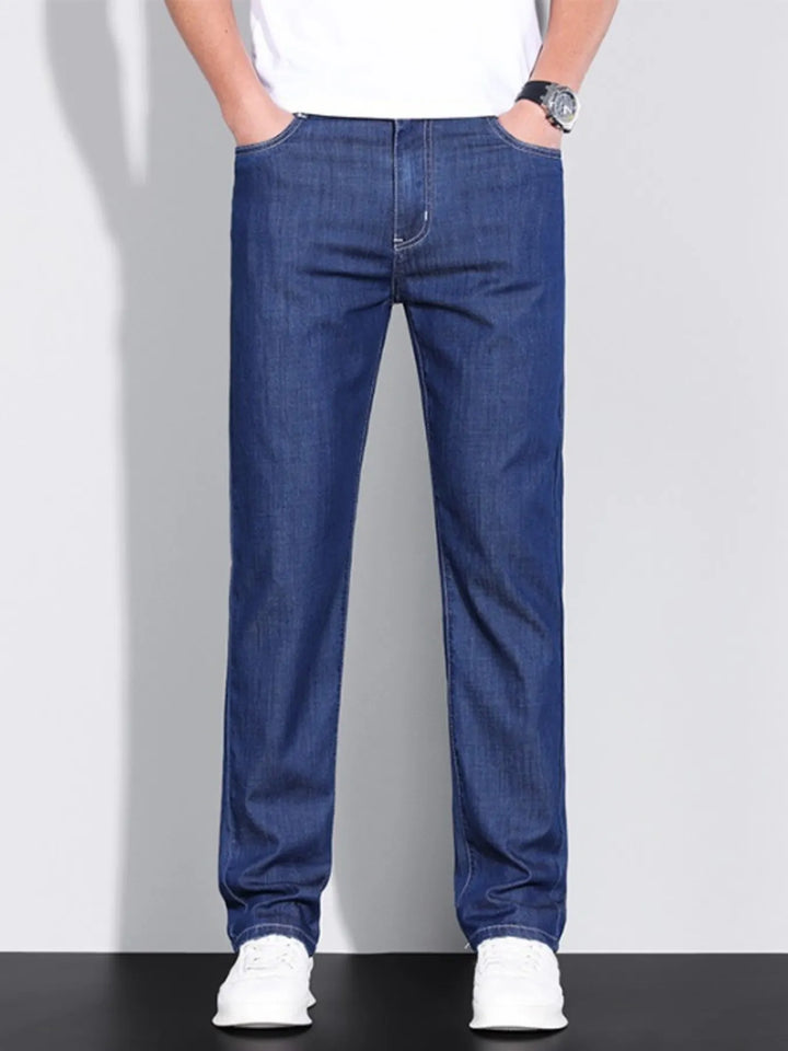 Men's Washed Straight Fit Jeans