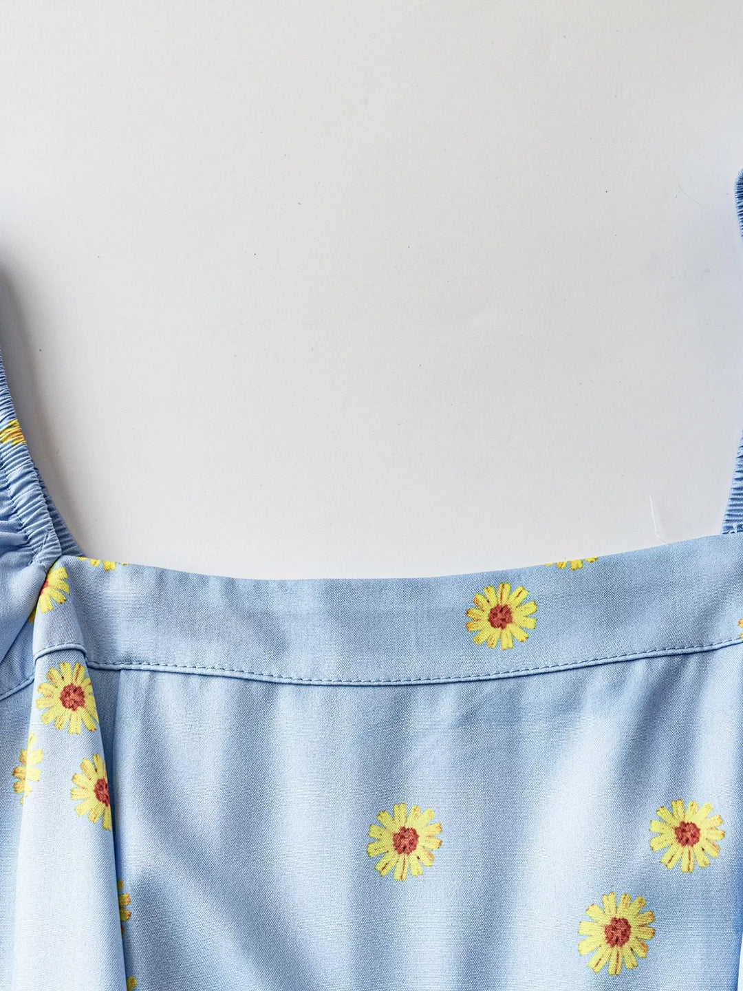 Daisy Print Puff Sleeve Tiered Maxi Dress