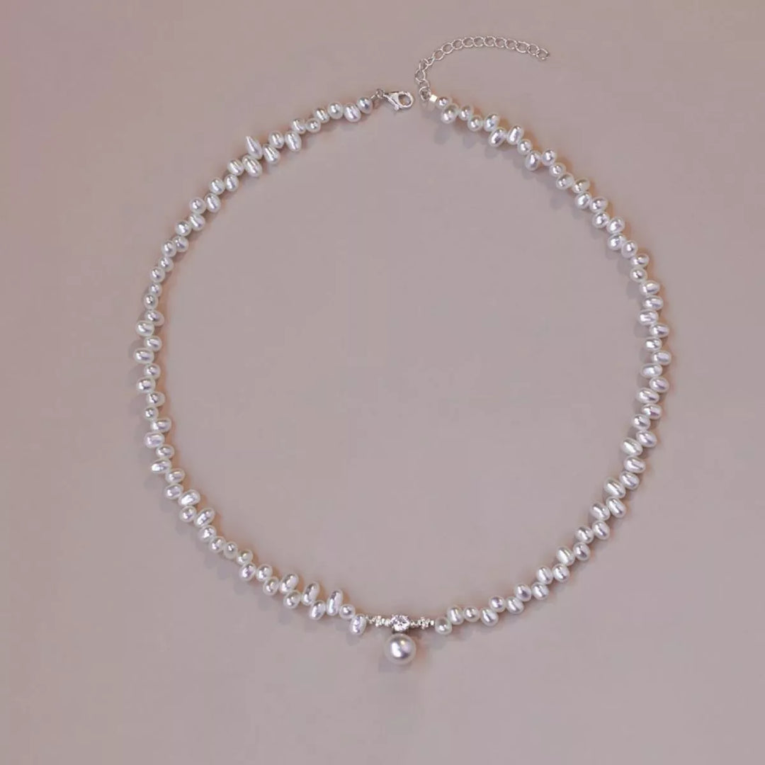 Irregular Freshwater Pearl Pendant Necklace