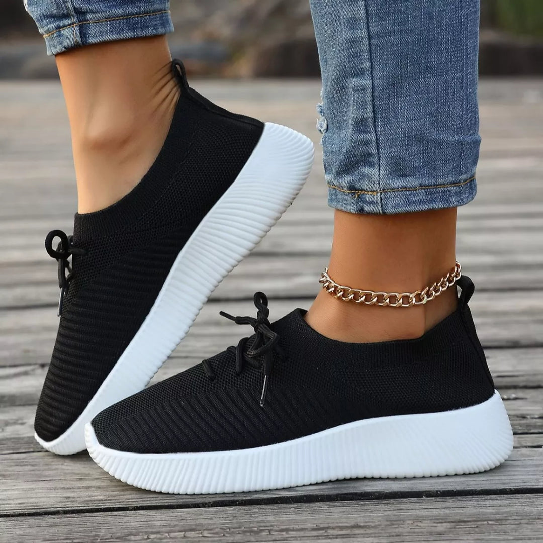 Round Toe Lace Up Sneakers
