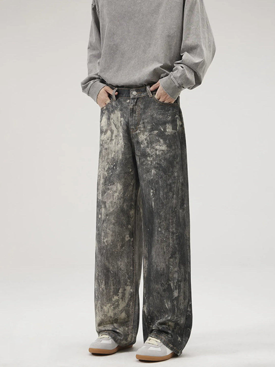 Men's Wide-Leg Jeans