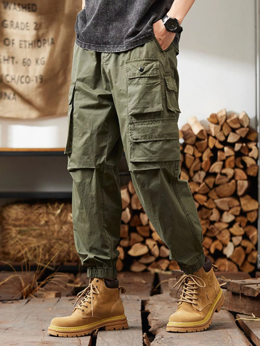 Men's Plus Size Relaxed Fit Multi-Pocket Cargo Pants