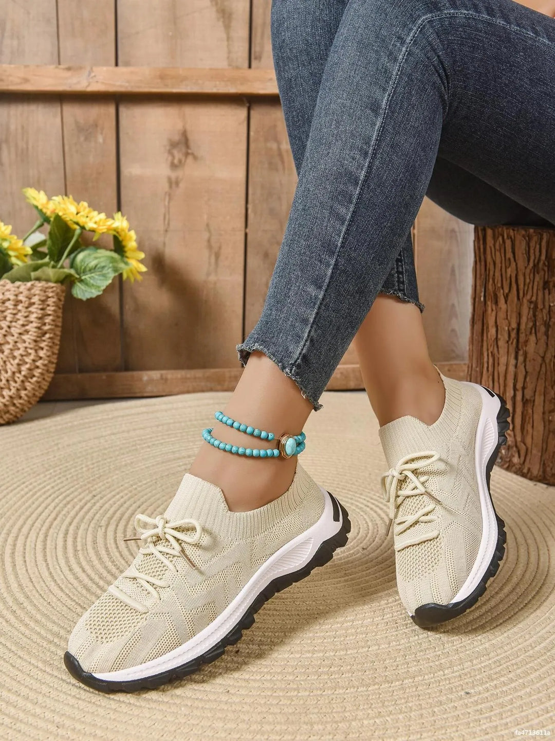 Mesh Knit Lace Up Athletic