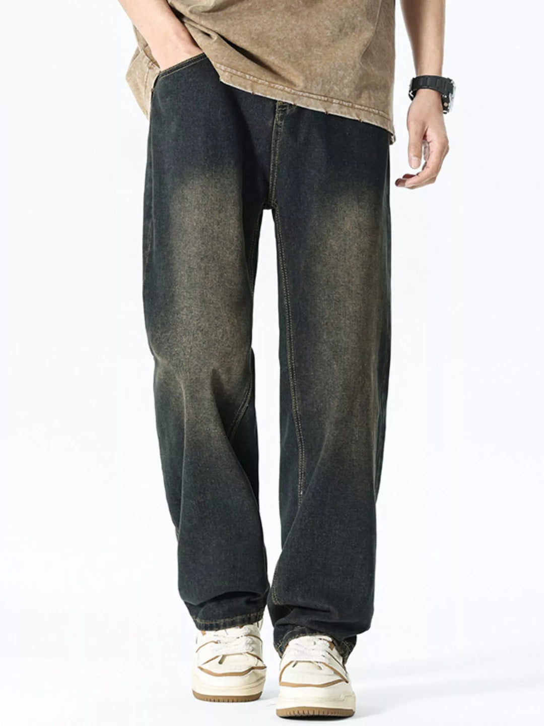 Men's Relaxed Fit Washed Jeans