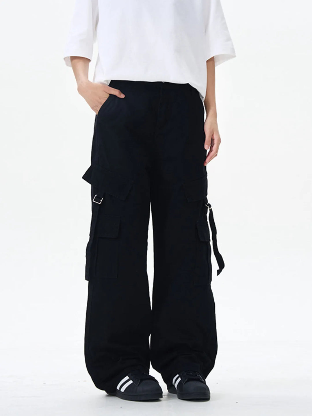 Men's Wide Leg Cargo Pants