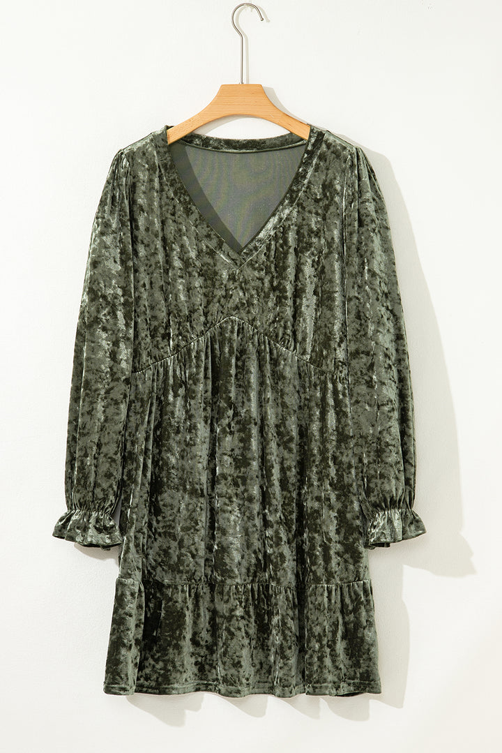 Jungle Green Plus Size Velvet Babydoll Mini Dress with Puff Sleeve