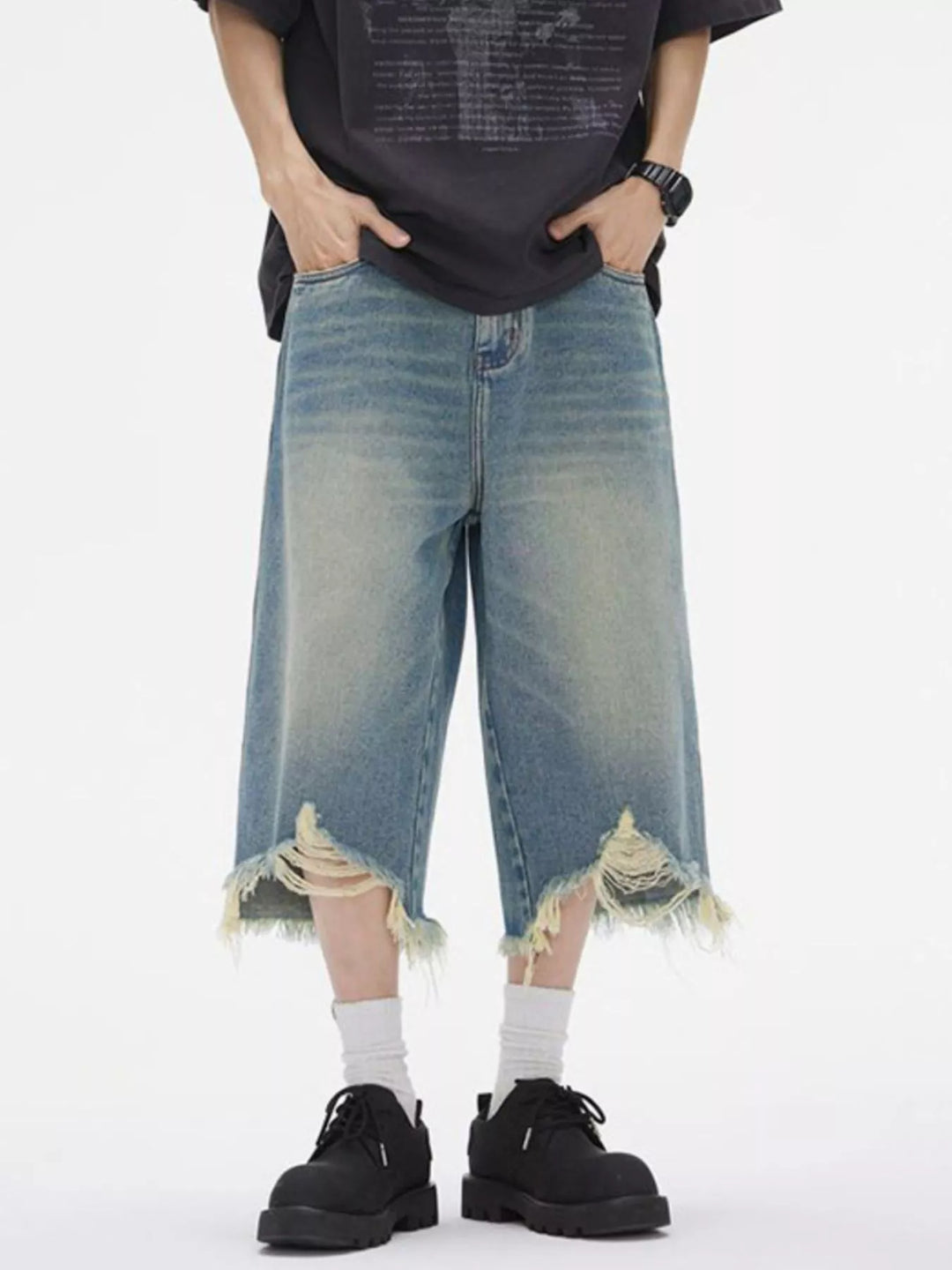 Men's Distressed Wide Leg Denim Shorts