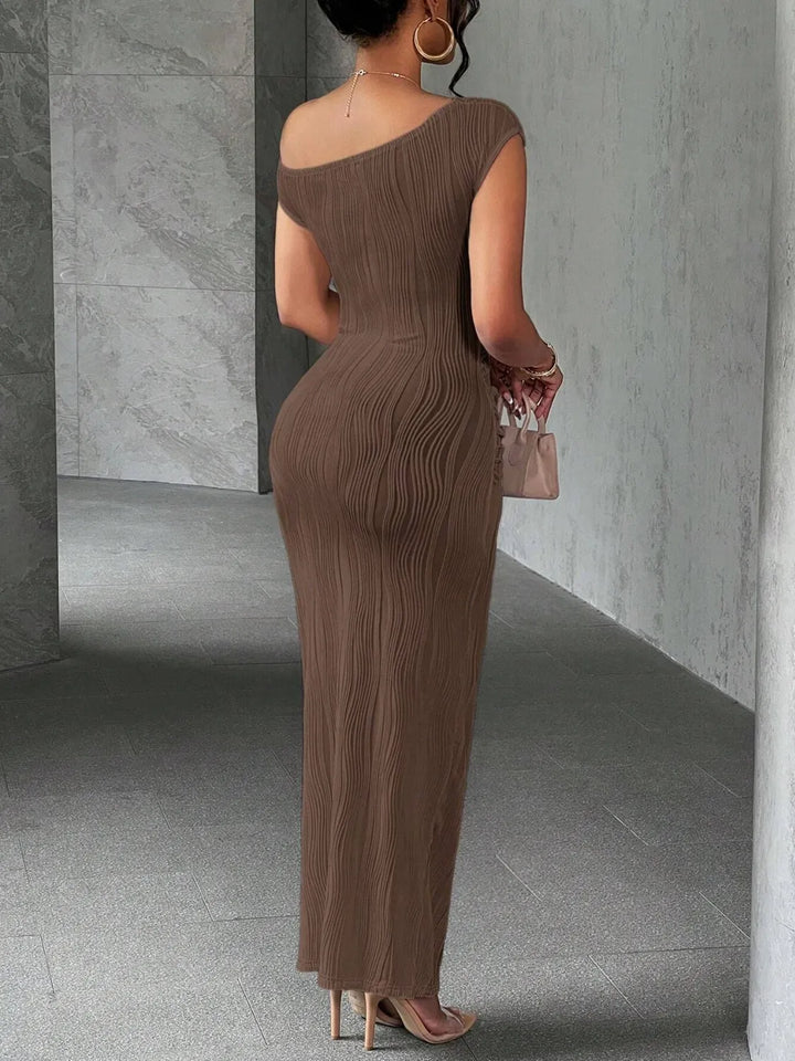 Textured Single Shoulder Maxi Dress