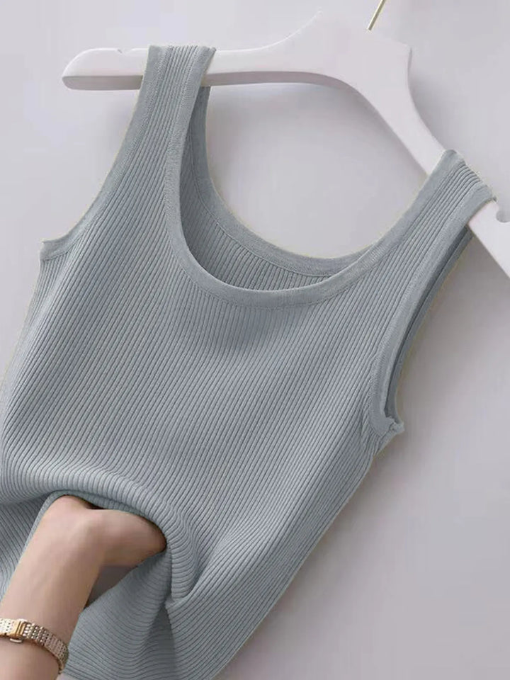 Plus Size Ribbed Knit Scoop Neck Tank Top
