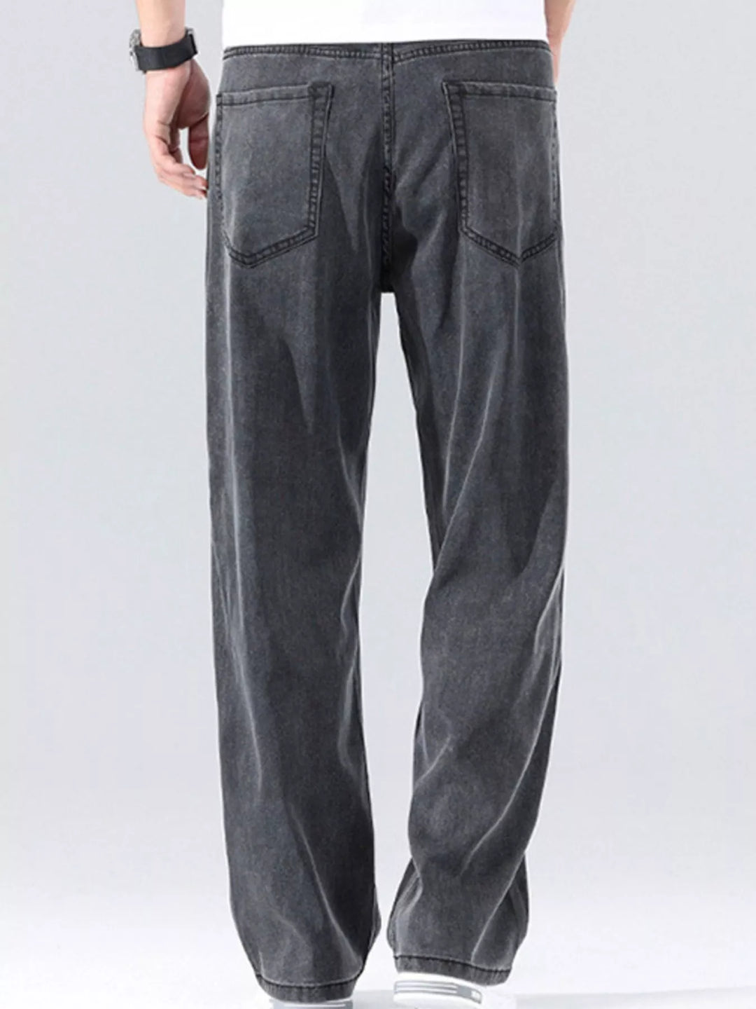 Men's Loose Fit Washed Jeans