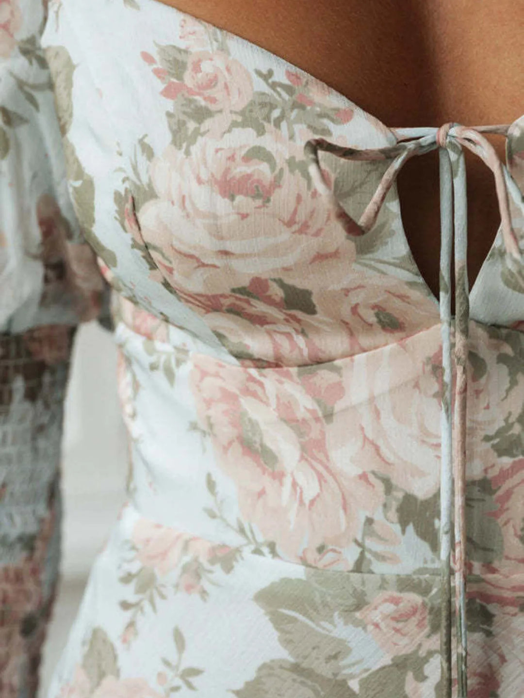 Floral Print Sweetheart Neck Mini Dress