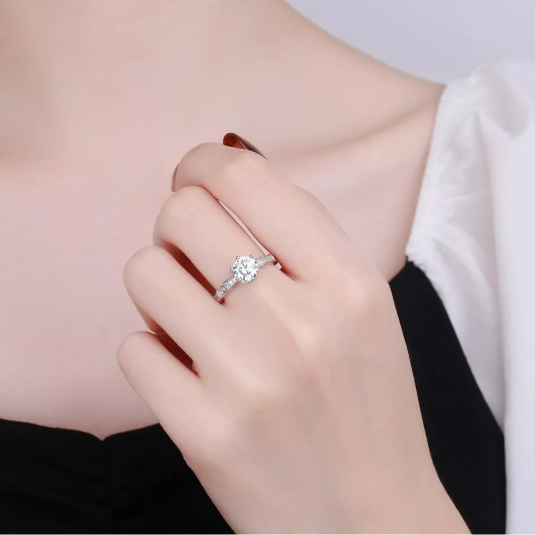 1 Carat Moissanite 925 Sterling Silver Ring