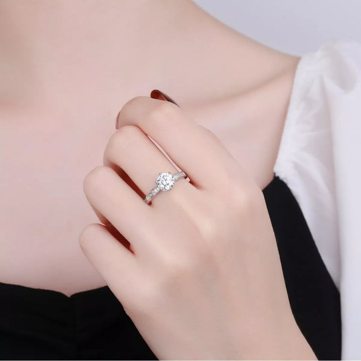 1 Carat Moissanite 925 Sterling Silver Ring