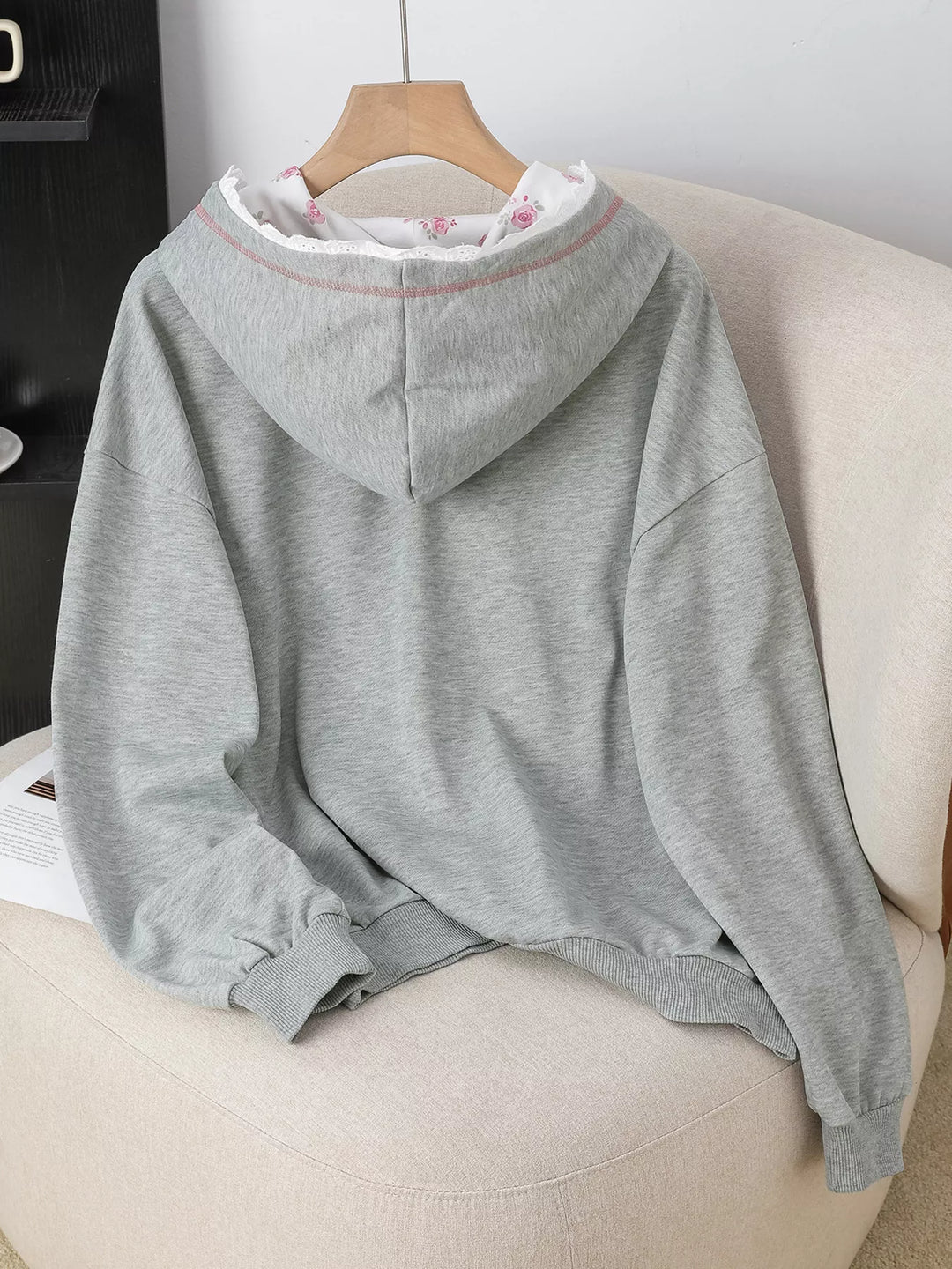 Bow Embroidered Long Sleeve Hoodie