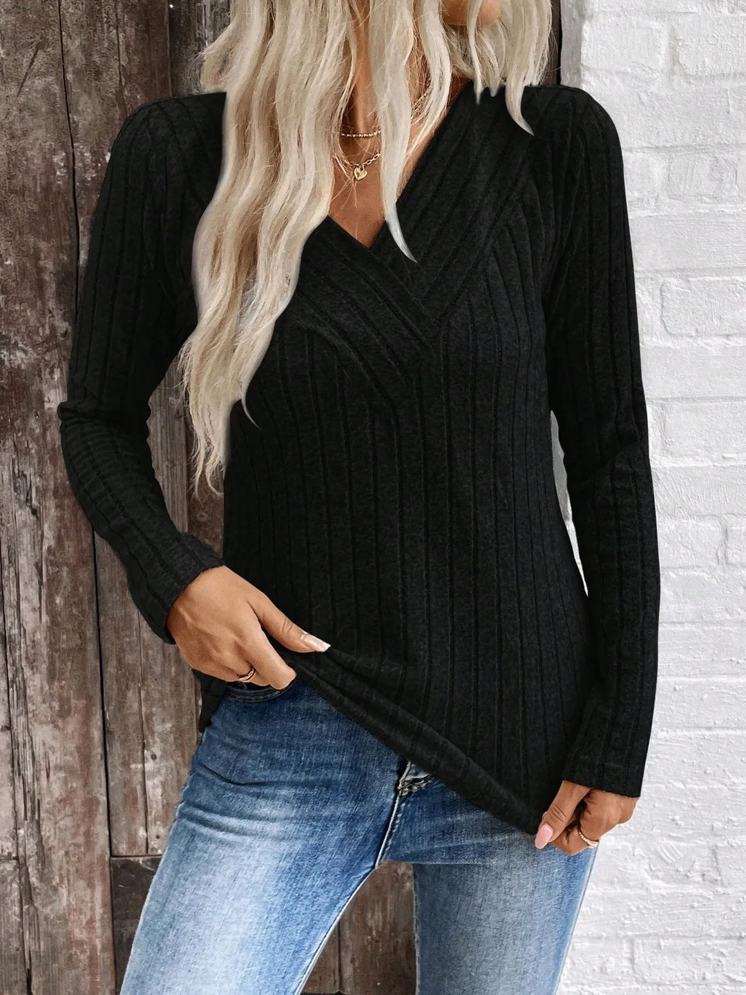 Ribbed V-Neck Long Sleeve Knit T-Shirt