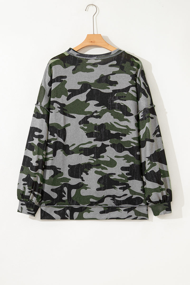 Green Retro Camouflage Print Exposed Seam Patchwork Drop Shoulder Sweatshirt