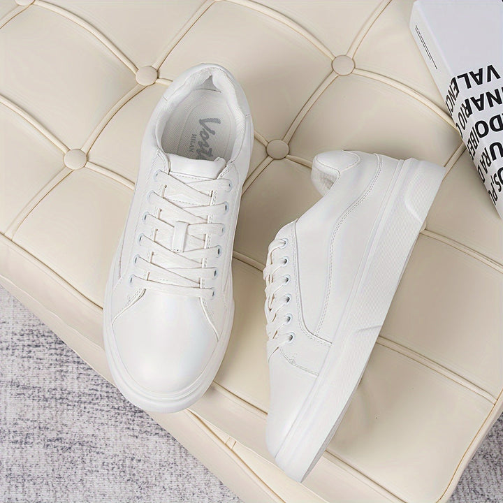 Mens Casual Versatile Leather Sneakers