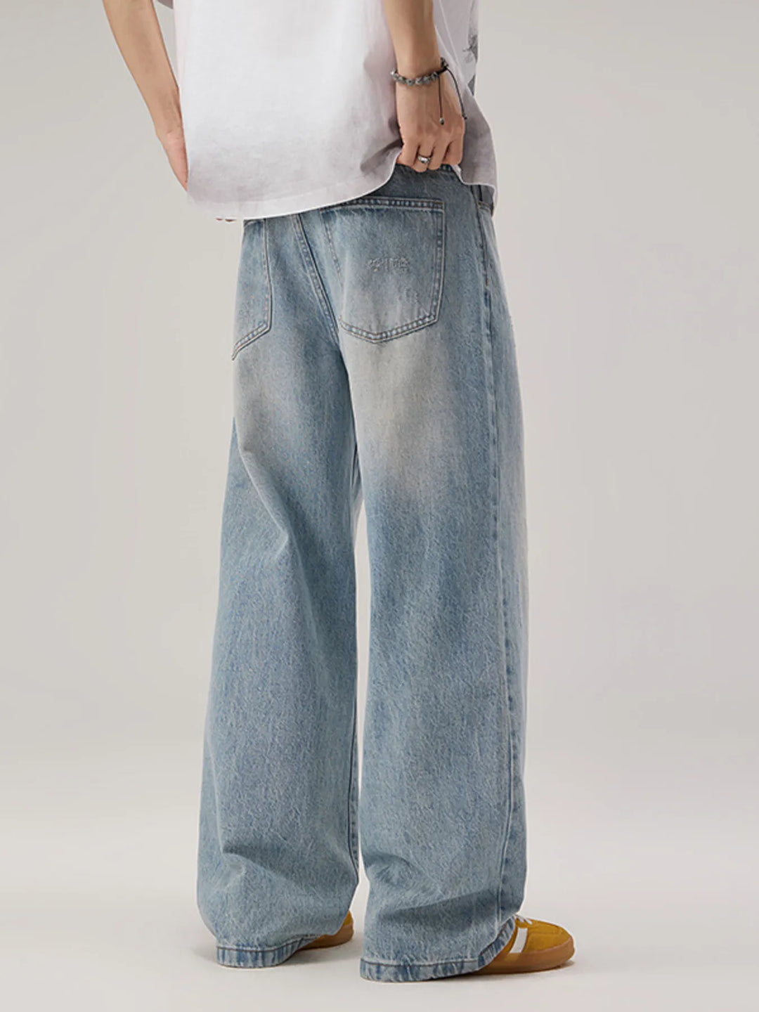 Men's Wide Leg Wash Jeans