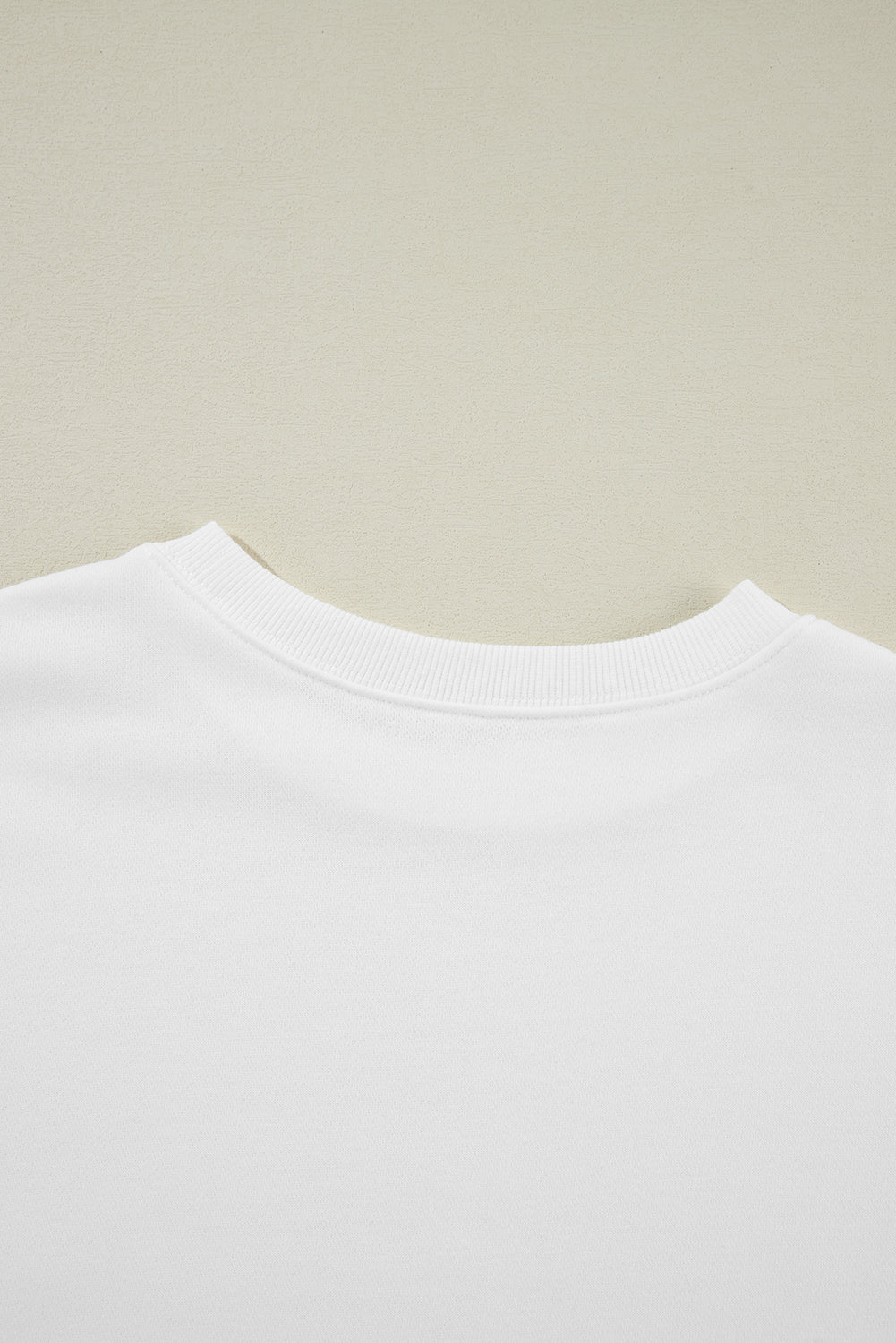 Sweat-shirt ras du cou classique et solide