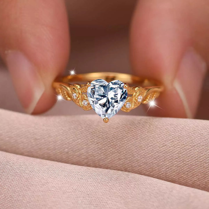 1.5 Carat Moissanite 925 Sterling Silver Heart Ring