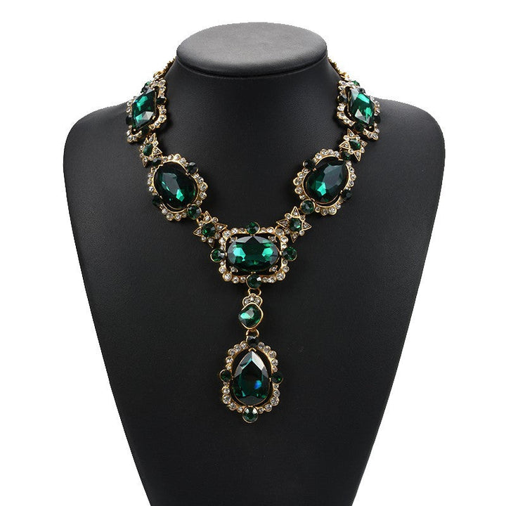 Exaggerated Jewelry Alloy Glass Crystal Clavicle Chain Temperamental Popular Inlaid Jewel Water Drop Necklace