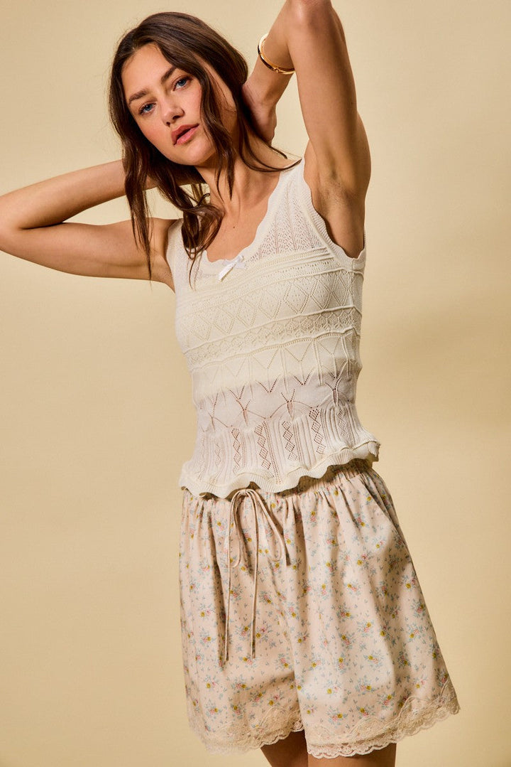 SO ME Scallop Ribbed Sleeveless Knit Top
