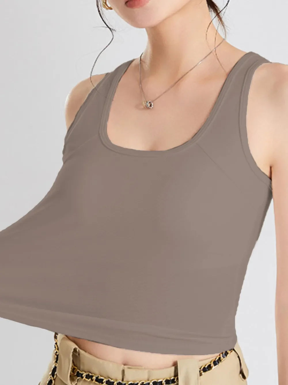 Crisscross Scoop Neck Wide Strap Cropped Tank with Chest Pads