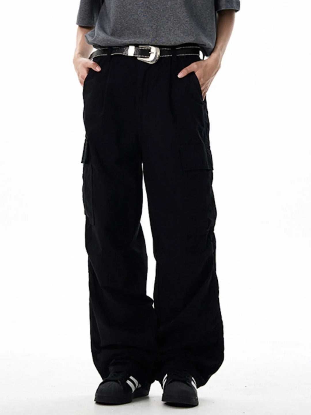 Men's Wide Leg Cargo Pants
