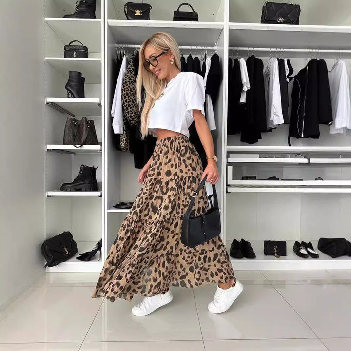 New Autumn Skirt With A Leopard-print Design