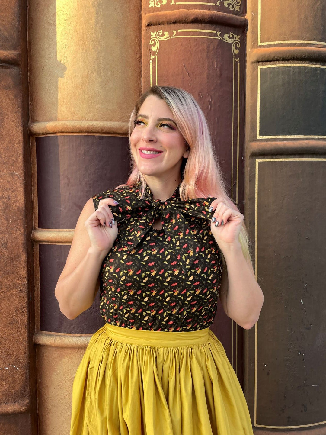 Leaves Bow Top