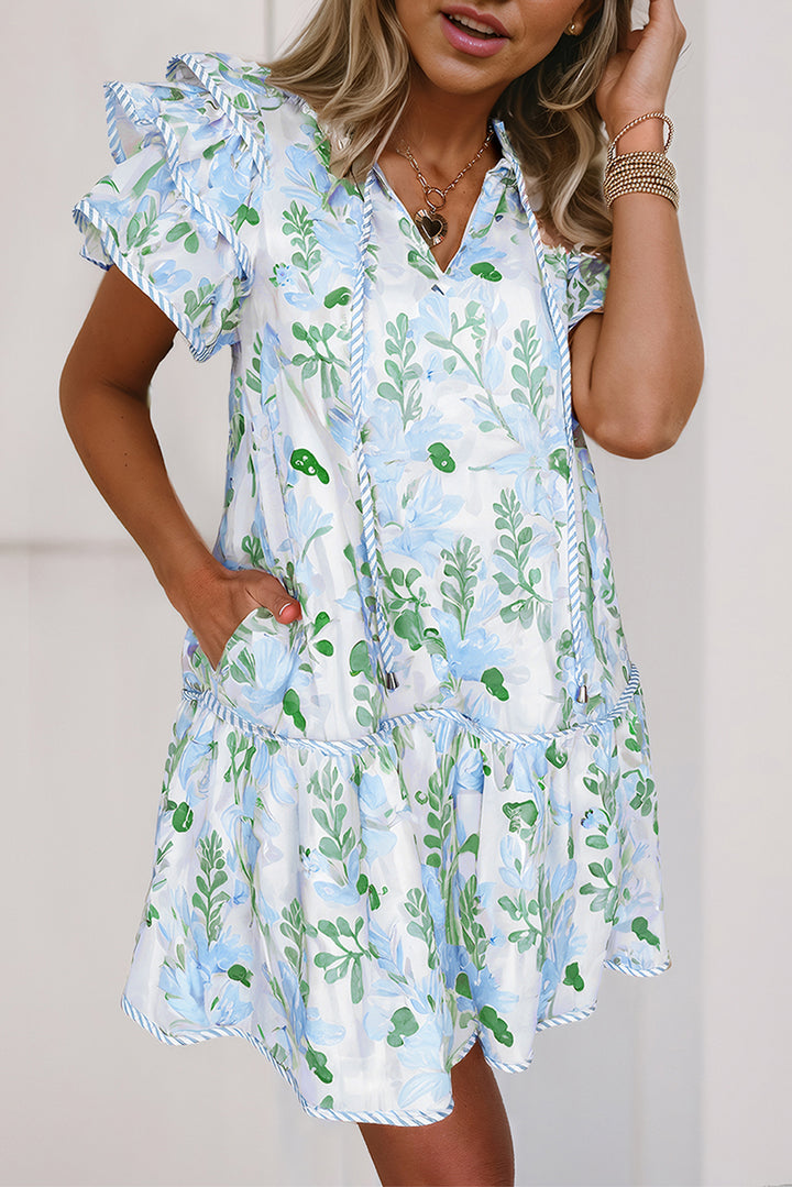 Mini-robe à manches courtes superposées et à bordures contrastées bleu ciel