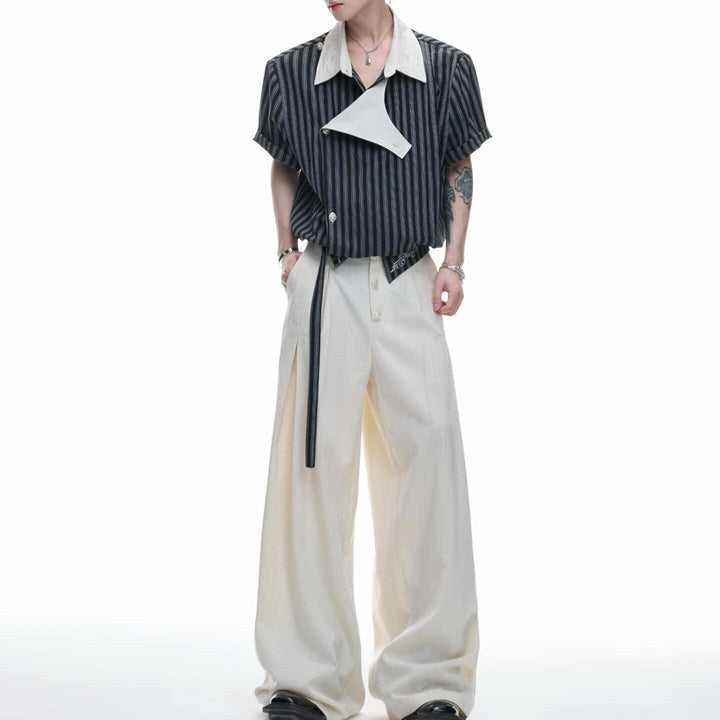 Embroidered Luxurious Short-sleeve T-shirt With A Slanted Placket