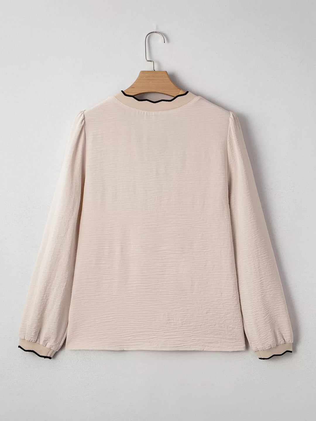 Contrast Scallop Trim V Neck Long Sleeve Blouse