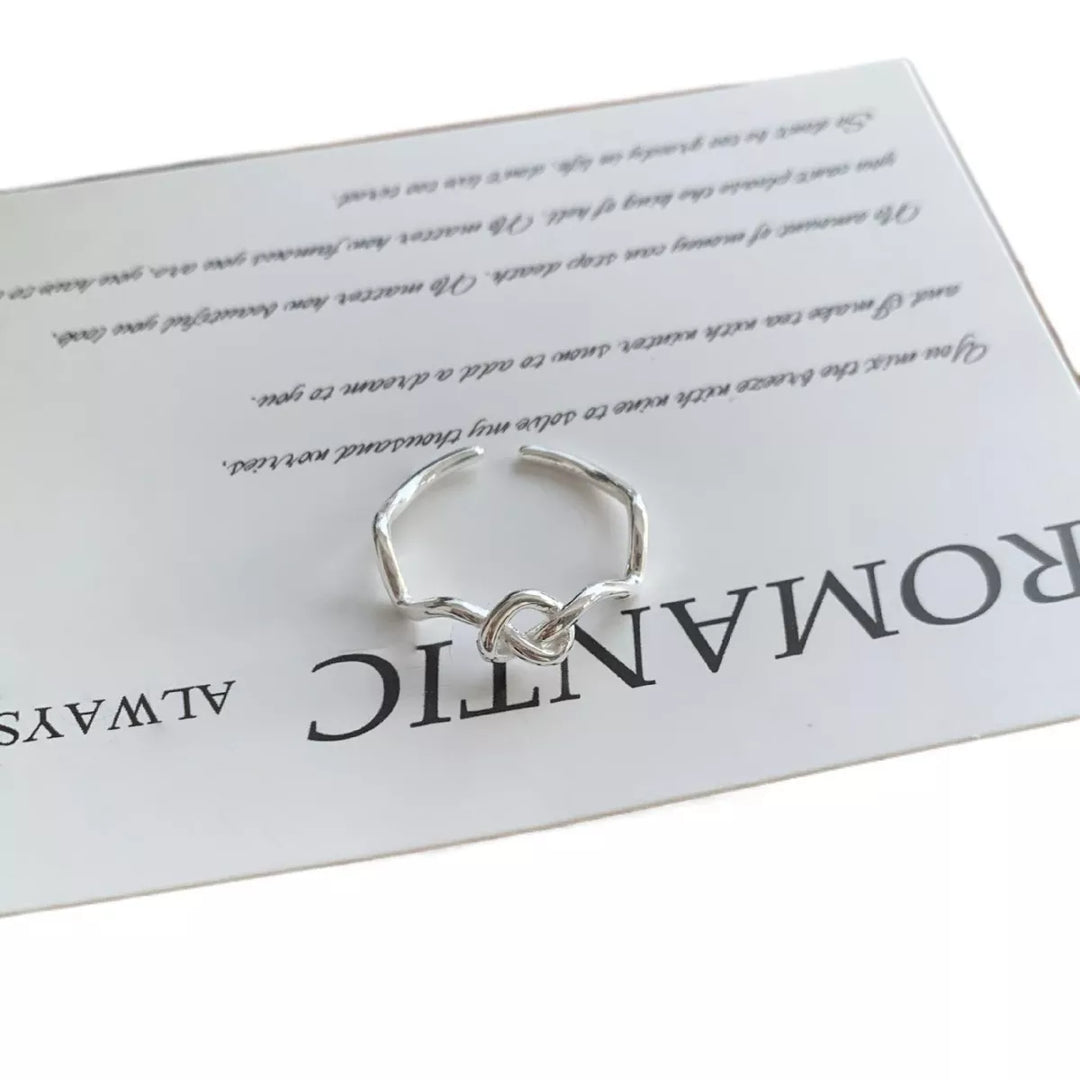 Lightweight Knot Open Ring