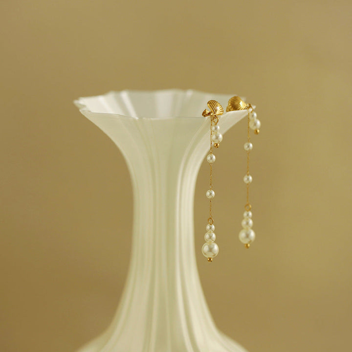Vintage-style Long Tassel Pearl Shell Earrings