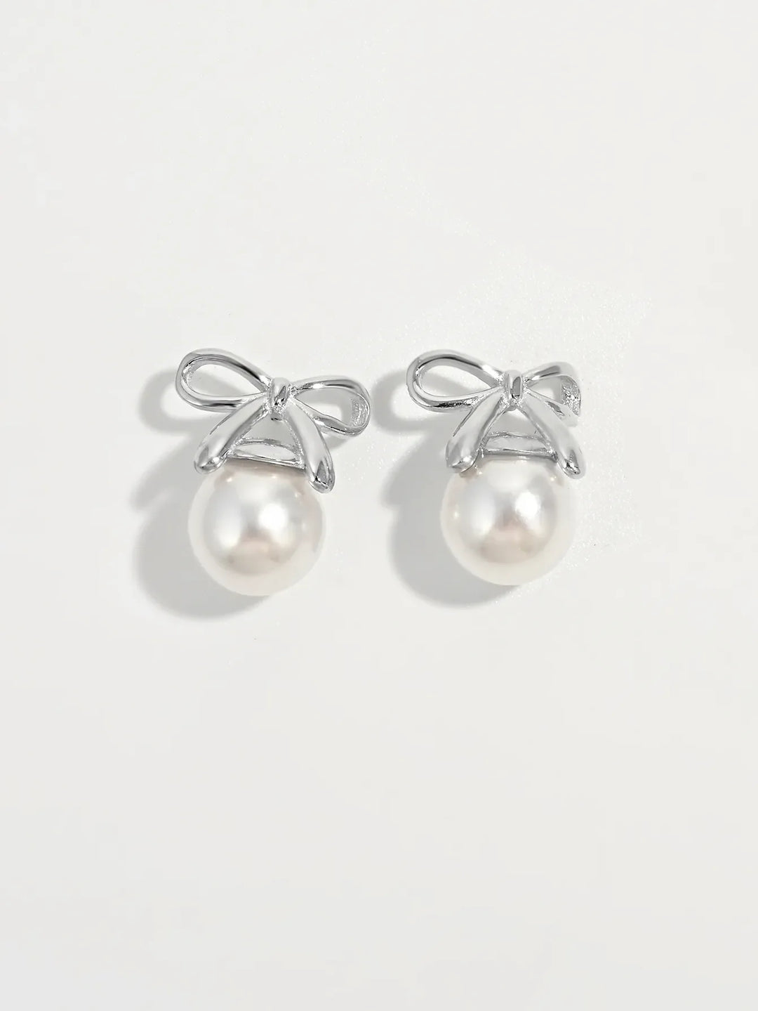 925 Sterling Silver Pearl Bow Earrings