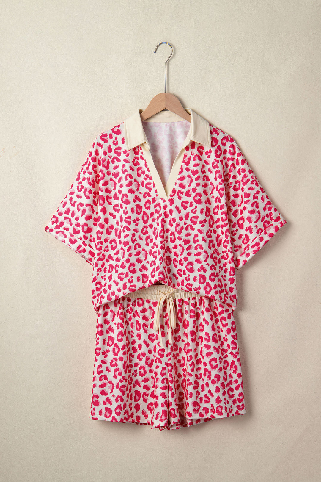 Rose V Neck Collar Leopard Printed 2pcs Short Set