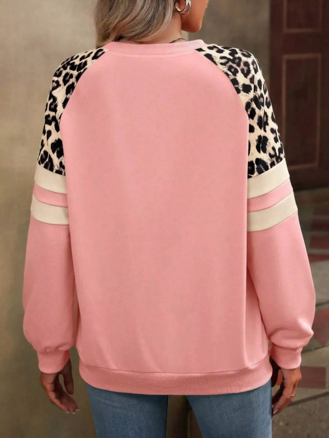 Leopard Round Neck Raglan Sleeve Sweatshirt