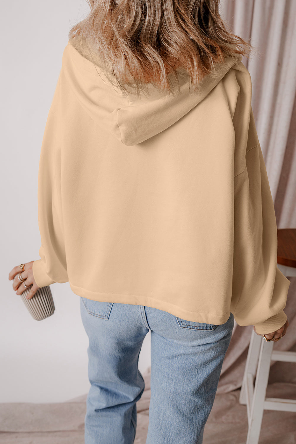 Sweat à capuche ample doublé en polaire parchemin avec poches kangourou à demi-fermeture éclair