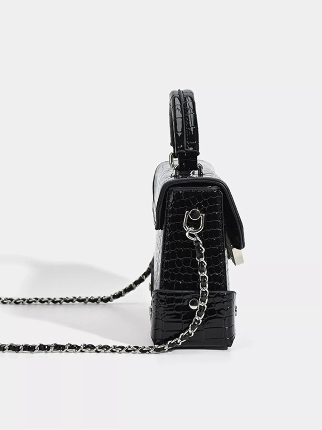 Crocodile Pattern Flap Crossbody Bag