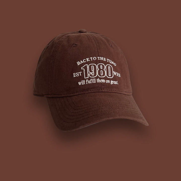 Single-color Adjustable English Numeral Embroidered Washed-out Distressed Simple Trendy Baseball Cap, Suitable For Travel, Daily Outings And Shopping.