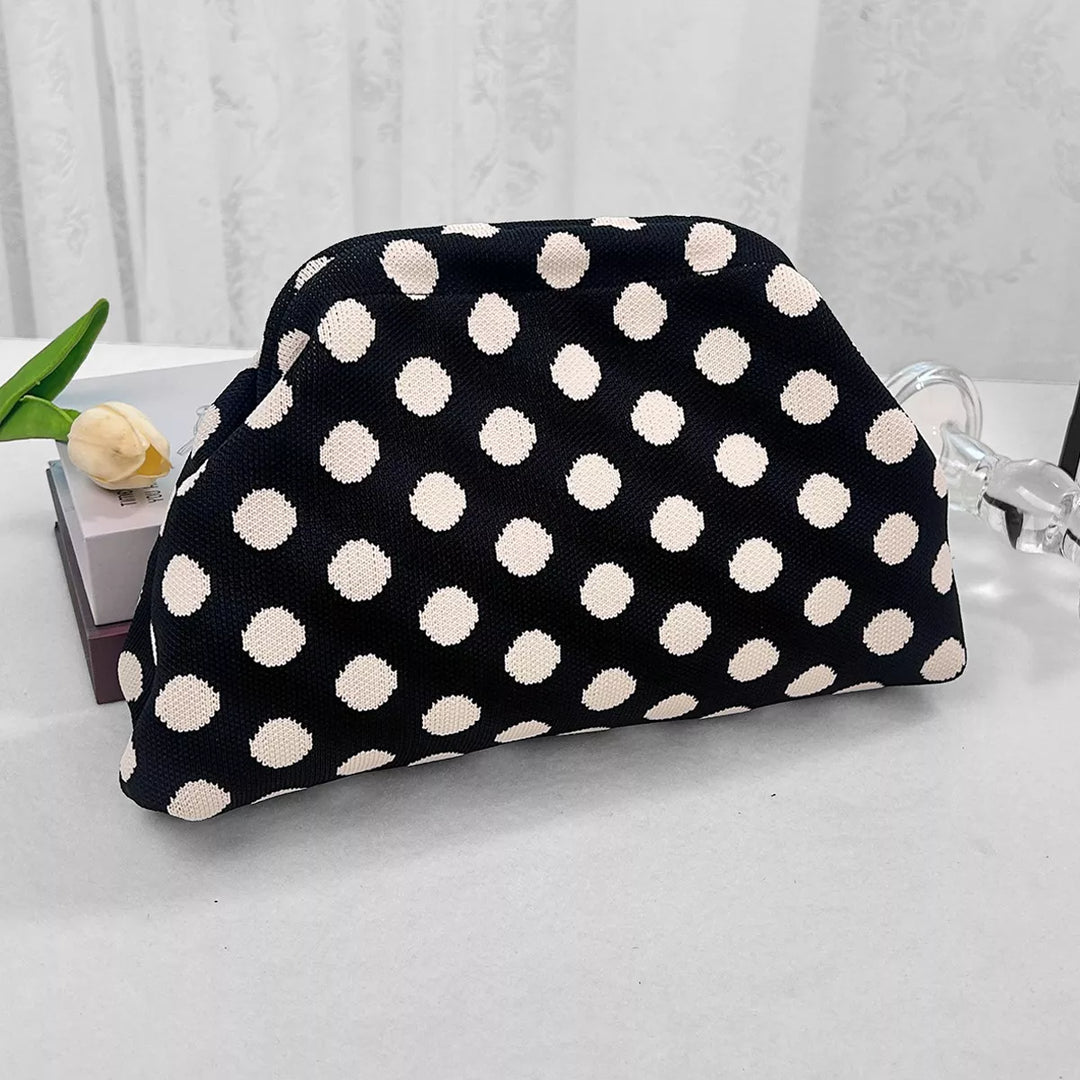 Portable Contrast Knit Clutch