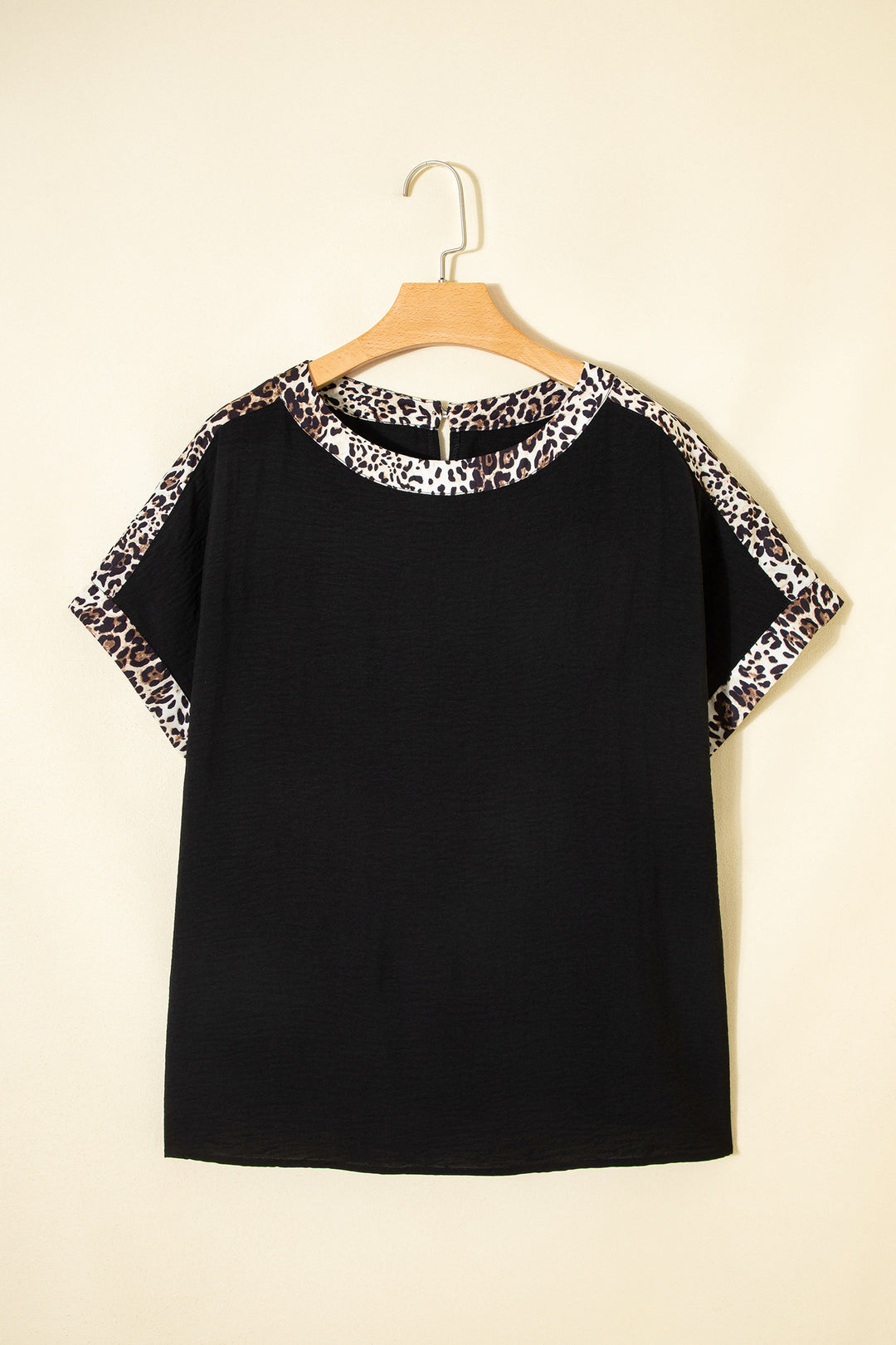 Black Plus Size Leopard Patchwork Round Neck Loose Tee